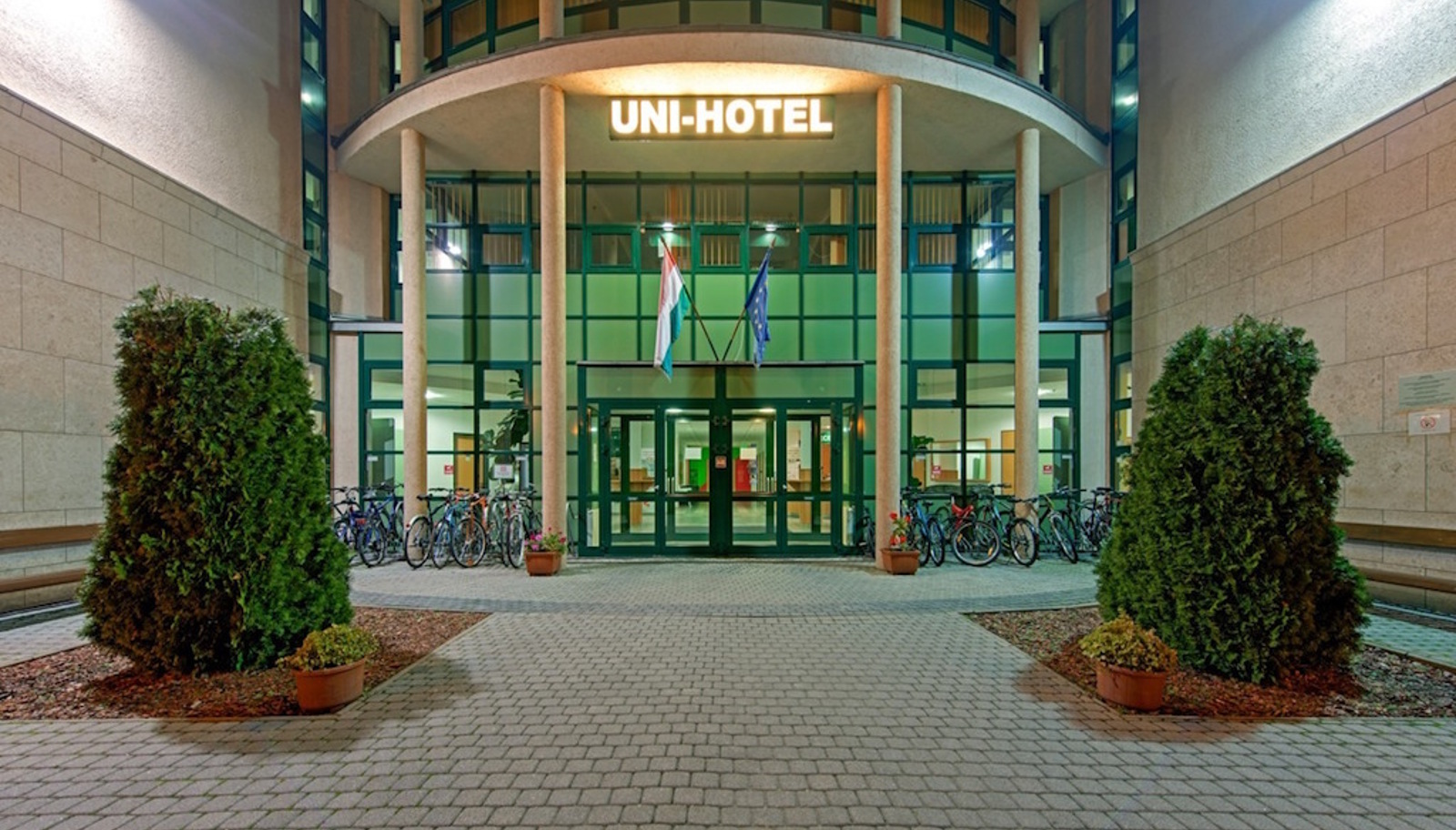 uni-hotel, miskolc